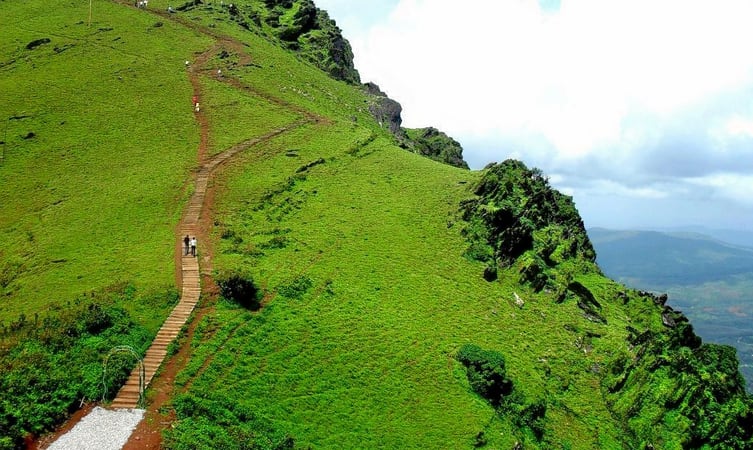 4 Days Coorg, Chikmagalur Tour Packages